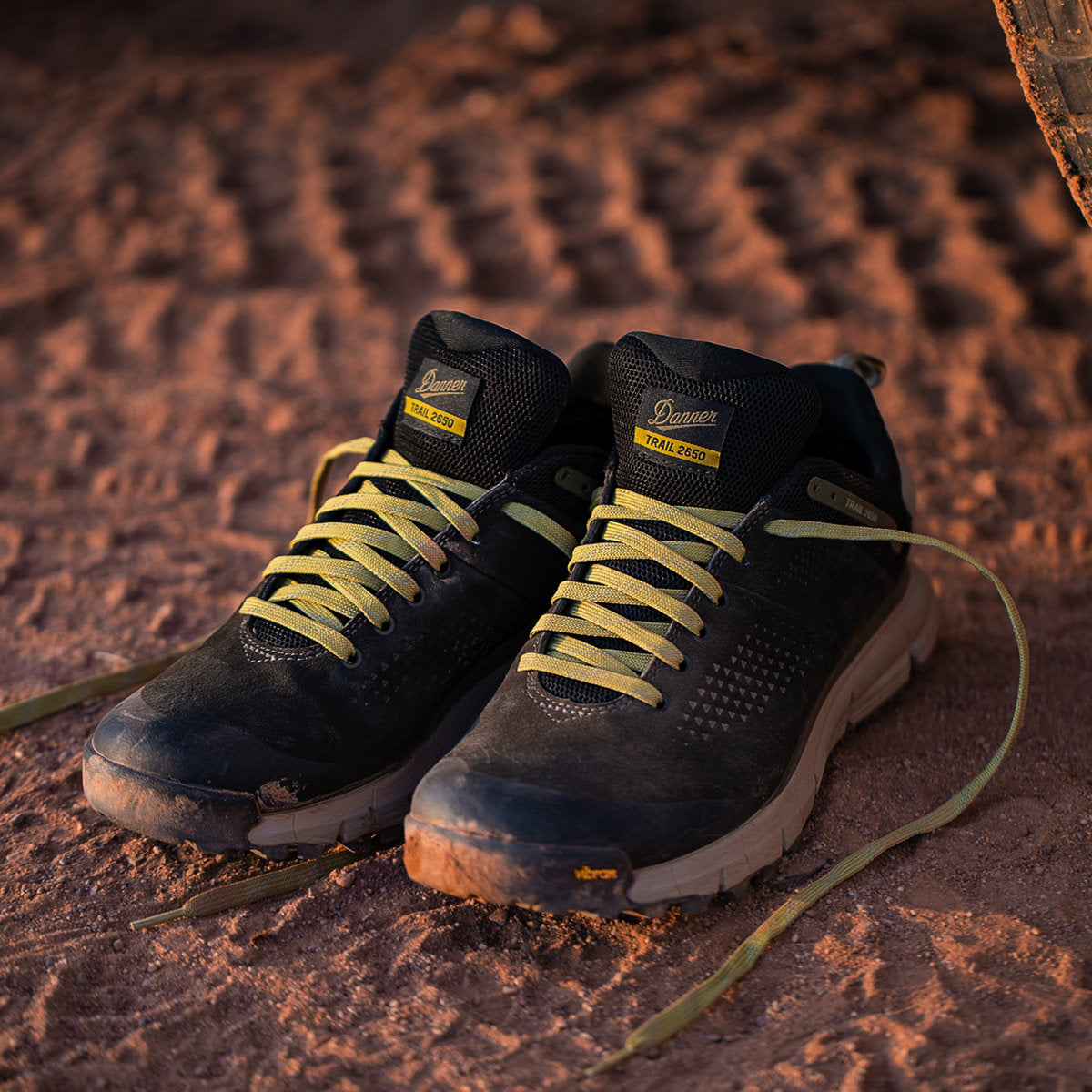 Trail 2650 3" Black Olive/Flax Yellow GTX